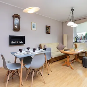 https://family-apartment-with-terrace-grill-by-renters.gdanskhotel.org